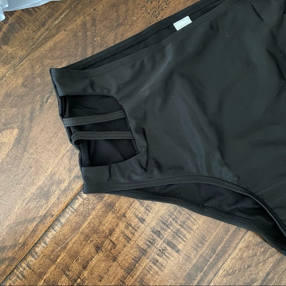 2 Piece New Swimsuit High Waist Bottoms/Ruffle Top Black White Bikini S - Picture 9 of 13